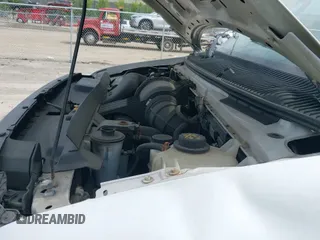 2012 Ford Econoline Cargo Commercial z VIN 1FTNE1EWXCDB13624, wystawiony jako IAAI lot #42801399 z przebiegiem 60 460 mil mil oraz . Historia ofert i sprzedaży dostępna na DreamBid. Obrazek 12.