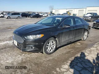2015 Ford Fusion SE with VIN 1FA6P0HD4F5125274, listed as a Copart auction lot 88416105 with 48,013 mi miles and Salvage title. Bid and sale history available at DreamBid. Image 1.
