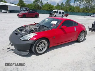 2008 Nissan 350Z z VIN JN1BZ34D08M701481, wystawiony jako IAAI lot #41944633 z przebiegiem 80 834 mil mil oraz . Historia ofert i sprzedaży dostępna na DreamBid. Obrazek 2.