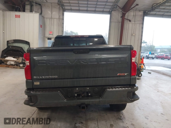 2020 Chevrolet Silverado 1500 RST with VIN 3GCPWDET6LG383109, listed as a IAAI auction lot 41370983 with 55,226 mi miles and . Bid and sale history available at DreamBid. Image 16.