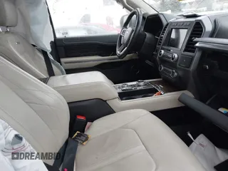 2019 Ford Expedition Platinum with VIN 1FMJU1MT8KEA24308, listed as a IAAI auction lot 41510256 with 143,011 mi miles. Bid and sale history available at carsss.com. Image 5.