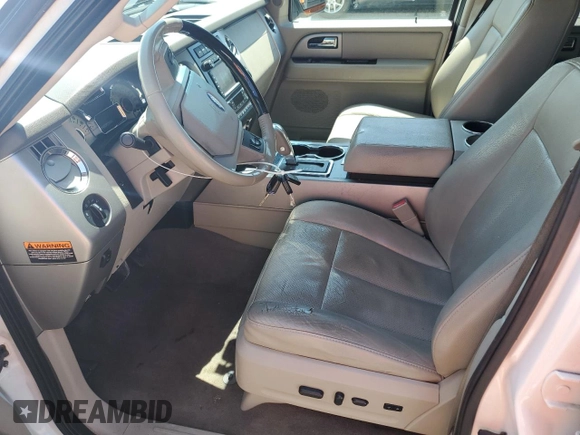 2013 Ford Expedition Limited с VIN 1FMJU1K54DEF41175, выставлен на аукционе Copart как лот 54819105 с пробегом 167 837 миль миль и На запчасти • Non repairable. История ставок и продаж доступна на DreamBid. Изображение 7.