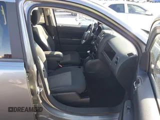 2011 Jeep Compass with VIN 1J4NT1FA0BD246586, listed as a IAAI auction lot 41253630 with 120,540 mi miles. Bid and sale history available at carsss.com. Image 5.