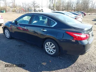 2016 Nissan Altima 2.5 S with VIN 1N4AL3APXGN320843, listed as a IAAI auction lot 41956427 with 152,493 mi miles. Bid and sale history available at carsss.com. Image 3.
