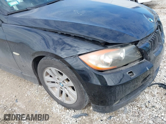 2007 BMW 3 Series 328i with VIN WBAVA33517KX71509, listed as a IAAI auction lot 41868505 with 167,905 mi miles and . Bid and sale history available at DreamBid. Image 13.