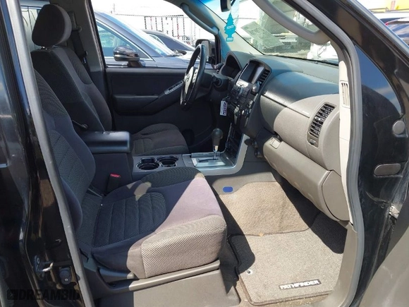 2008 Nissan Pathfinder SE with VIN 5N1AR18B68C653024, listed as a IAAI auction lot 41789788 with NaN miles. Bid and sale history available at carsss.com. Image 5.
