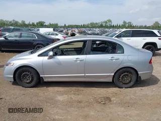 2009 Honda Civic EX-L z VIN 19XFA16979E010306, wystawiony jako IAAI lot #42285380 z przebiegiem 210 547 mil mil oraz . Historia ofert i sprzedaży dostępna na DreamBid. Obrazek 15.