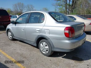2000 Toyota ECHO z VIN JTDBT1239Y0085753, wystawiony jako IAAI lot #42020192 z przebiegiem 198 018 mil mil oraz . Historia ofert i sprzedaży dostępna na DreamBid. Obrazek 3.