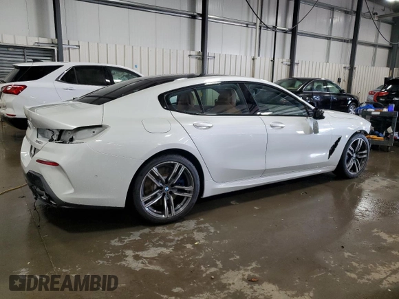2022 BMW 8 Series 840i with VIN WBAGV4C06NCH11761, listed as a Copart auction lot 79094614 with 37,994 mi miles and Salvage title. Bid and sale history available at DreamBid. Image 3.