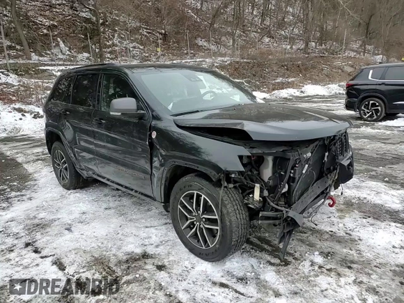 2021 Jeep Grand Cherokee Trailhawk with VIN 1C4RJFLT3MC581673, listed as a Copart auction lot 44993235 with 18,227 mi miles and Salvage Title. Bid and sale history available at carsss.com. Image 11.