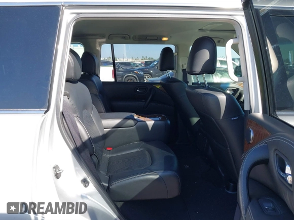 2017 Infiniti QX80 z VIN JN8AZ2NE5H9159392, wystawiony jako IAAI lot #41666185 z przebiegiem 42 482 mil mil oraz . Historia ofert i sprzedaży dostępna na DreamBid. Obrazek 8.