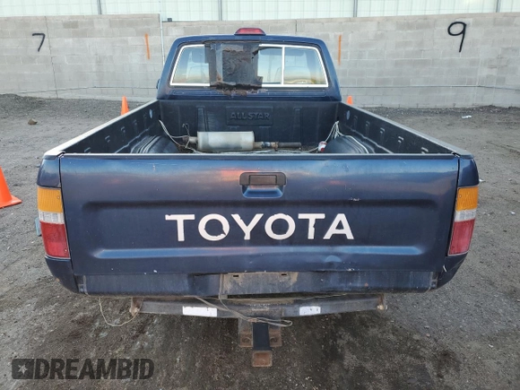 1994 Toyota Pickup DX with VIN JT4RN81P1R5194038, listed as a Copart auction lot 62742145 with 480,827 mi miles and Clean title. Bid and sale history available at DreamBid. Image 6.
