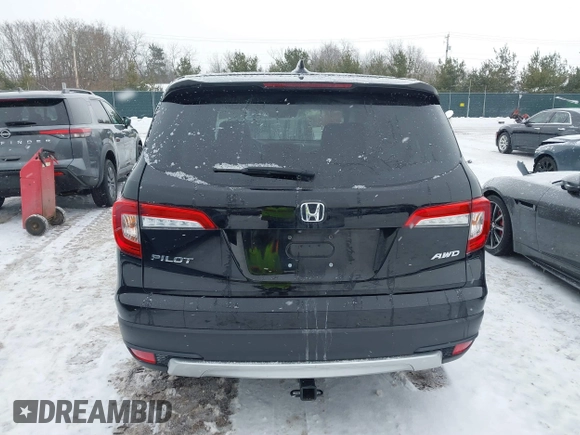 2019 Honda Pilot EX-L with VIN 5FNYF6H52KB051363, listed as a IAAI auction lot 41591540 with 109,860 mi miles. Bid and sale history available at carsss.com. Image 16.