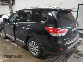 2014 Nissan Pathfinder S with VIN 5N1AR2MM5EC698528, listed as a IAAI auction lot 41270744 with 129,817 mi miles and . Bid and sale history available at DreamBid. Image 3.