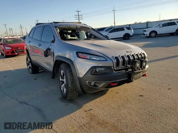 2017 Jeep Cherokee Trailhawk L Plus with VIN 1C4PJMBS3HD218441, listed as a Copart auction lot 42836285 with 122,242 mi miles and Salvage Title. Bid and sale history available at carsss.com. Image 11.