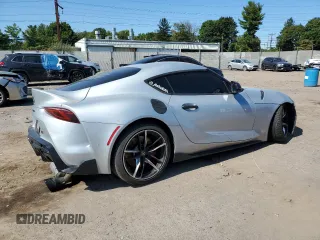 2020 Toyota GR Supra 3.0 with VIN WZ1DB4C08LW031739, listed as a Copart auction lot 71182044 with 0 mi miles and Salvage Title. Bid and sale history available at carsss.com. Image 3.