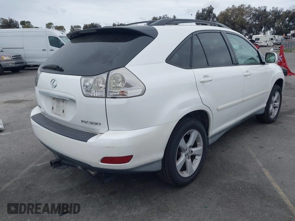 2006 Lexus RX 330 with VIN 2T2GA31U66C047526, listed as a IAAI auction lot 42061569 with 183,976 mi miles. Bid and sale history available at carsss.com. Image 4.