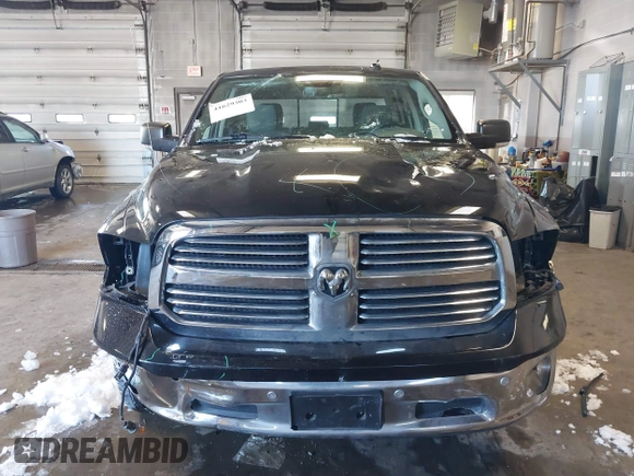 2017 Ram 1500 Big Horn z VIN 3C6RR7LT5HG543628, wystawiony jako IAAI lot #41629303 z przebiegiem 111 373 mil mil oraz . Historia ofert i sprzedaży dostępna na DreamBid. Obrazek 13.