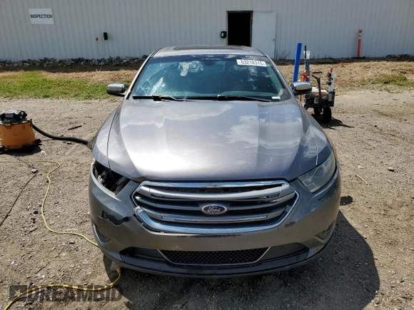 2013 Ford Taurus Limited z VIN 1FAHP2F81DG229944, wystawiony jako Copart lot #63218315 z przebiegiem 199 897 mil mil oraz Czysty tytuł • Clean title. Historia ofert i sprzedaży dostępna na DreamBid. Obrazek 5.