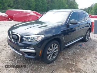 2018 BMW X3 xDrive30i z VIN 5UXTR9C51JLD63858, wystawiony jako IAAI lot #42161120 z przebiegiem 55 073 mil mil oraz . Historia ofert i sprzedaży dostępna na DreamBid. Obrazek 2.