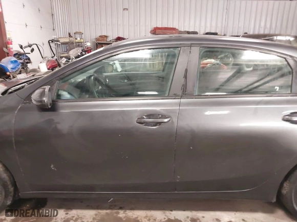 2021 Kia Forte LXS with VIN 3KPF24AD7ME286150, listed as a IAAI auction lot 41349401 with NaN miles. Bid and sale history available at carsss.com. Image 14.