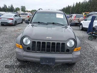2006 Jeep Liberty Sport z VIN 1J4GL48KX6W164231, wystawiony jako IAAI lot #42247897 z przebiegiem 177 394 mil mil oraz . Historia ofert i sprzedaży dostępna na DreamBid. Obrazek 12.