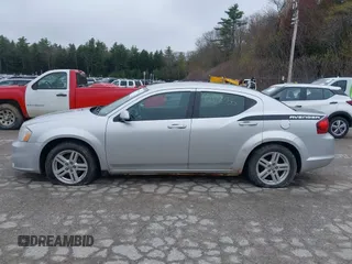 2012 Dodge Avenger SXT with VIN 1C3CDZCB5CN103557, listed as a IAAI auction lot 42178356 with 171,483 mi miles and . Bid and sale history available at carsss.com. Image 12.
