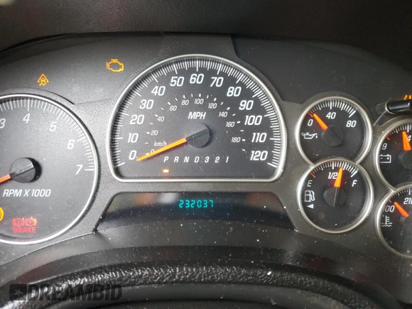 2008 GMC Envoy SLE2 with VIN 1GKDT13S482138883, listed as a Copart auction lot 60243614 with 232,037 mi miles and Salvage Title. Bid and sale history available at DreamBid. Image 9.