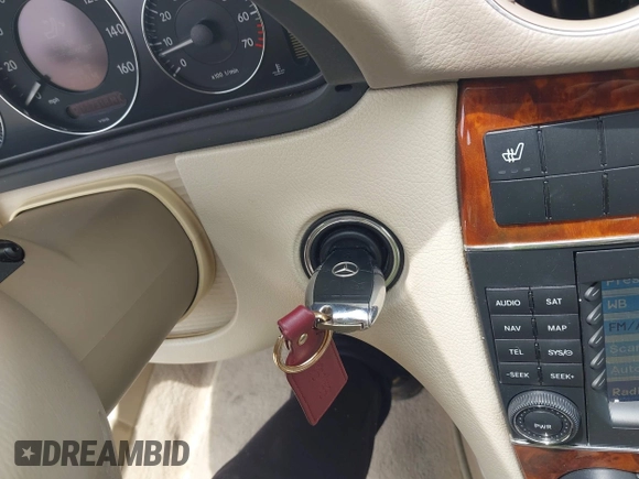 2008 Mercedes-Benz CLK 350 with VIN WDBTK56G98F236825, listed as a IAAI auction lot 42193752 with 127,318 mi miles and . Bid and sale history available at carsss.com. Image 11.