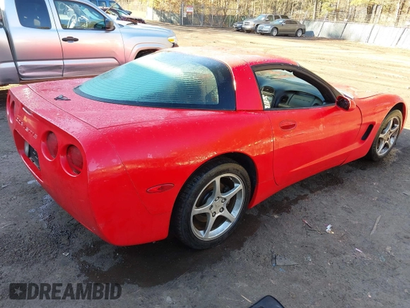 2000 Chevrolet Corvette with VIN 1G1YY22G2Y5118656, listed as a IAAI auction lot 41325356 with 179,963 mi miles. Bid and sale history available at carsss.com. Image 4.