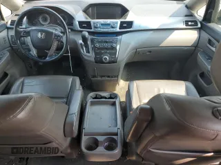 2013 Honda Odyssey Touring with VIN 5FNRL5H93DB017932, listed as a Copart auction lot 60112165 with 110,761 mi miles and Salvage title. Bid and sale history available at DreamBid. Image 8.