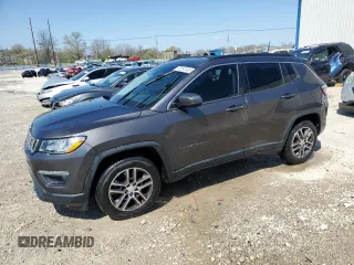 2017 Jeep Compass Latitude with VIN 3C4NJCBB8HT653337, listed as a Copart auction lot 52297435 with 116,693 mi miles and Non repairable. Bid and sale history available at DreamBid. Image 1.