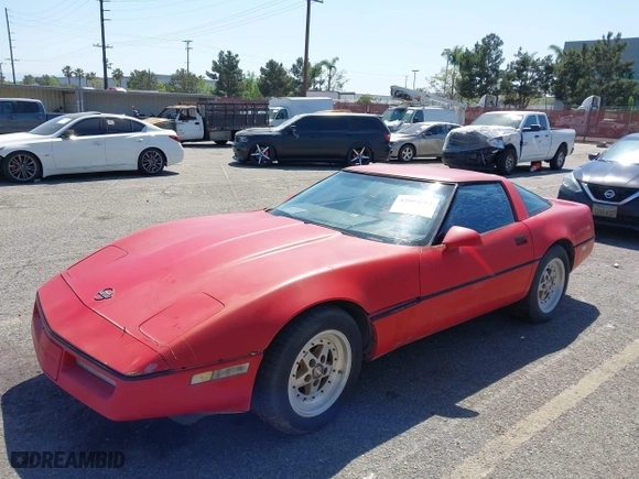 1985 Chevrolet Corvette with VIN 1G1YY0789F5103932, listed as a IAAI auction lot 42004684 with 116,413 mi miles. Bid and sale history available at carsss.com. Image 2.