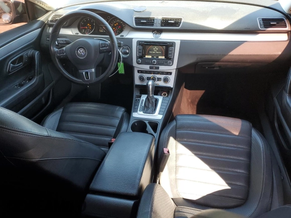 2015 Volkswagen CC Sport with VIN WVWBN7ANXFE820403, listed as a Copart auction lot 45813105 with 112,050 mi miles and Clean Title. Bid and sale history available at DreamBid. Image 8.