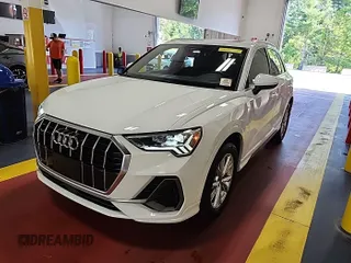 2023 Audi Q3 S line Premium с VIN WA1DECF38P1102974, выставлен на аукционе IAAI как лот 42852727 с пробегом 45 357 миль миль и . История ставок и продаж доступна на DreamBid. Изображение 15.