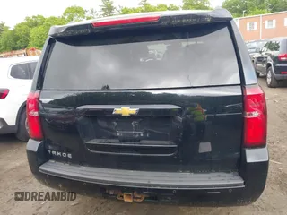 2017 Chevrolet Tahoe LT z VIN 1GNSKBKC3HR164976, wystawiony jako IAAI lot #42263818 z przebiegiem 99 261 mil mil oraz . Historia ofert i sprzedaży dostępna na DreamBid. Obrazek 16.