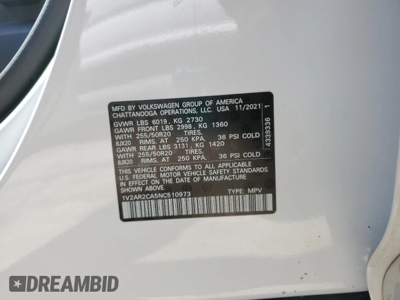 2022 Volkswagen Atlas 3.6L V6 SEL R-Line with VIN 1V2AR2CA5NC510973, listed as a Copart auction lot 51585105 with 26,135 mi miles and Salvage Title. Bid and sale history available at carsss.com. Image 13.