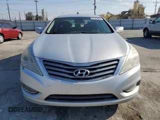 2014 Hyundai Azera with VIN KMHFG4JG2EA359243, listed as a Copart auction lot 87124854 with 256,755 mi miles and Clean title. Bid and sale history available at DreamBid. Image 5.
