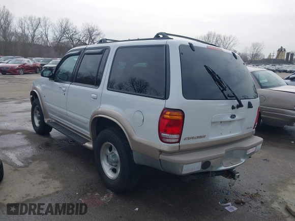 1999 Ford Explorer XLT z VIN 1FMZU35P1XZB05795, wystawiony jako IAAI lot #41692715 z przebiegiem 95 149 mil mil oraz . Historia ofert i sprzedaży dostępna na DreamBid. Obrazek 3.