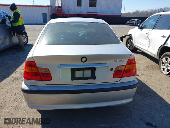 2002 BMW 3 Series 330i with VIN WBAEV534X2KM23627, listed as a IAAI auction lot 41622253 with 185,055 mi miles and . Bid and sale history available at DreamBid. Image 16.