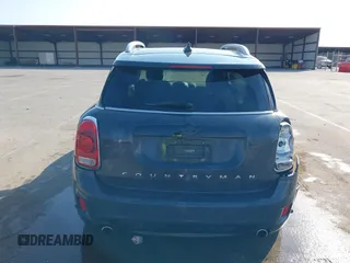 2018 MINI Countryman Cooper S with VIN WMZYT5C3XJ3E60685, listed as a IAAI auction lot 41775049 with 125,883 mi miles and . Bid and sale history available at DreamBid. Image 16.