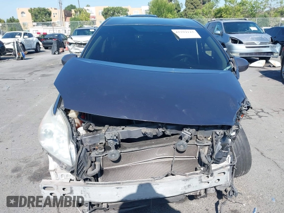2012 Toyota Prius z VIN JTDKN3DP6C3029699, wystawiony jako IAAI lot #42294115 z przebiegiem 174 894 mil mil oraz . Historia ofert i sprzedaży dostępna na DreamBid. Obrazek 13.