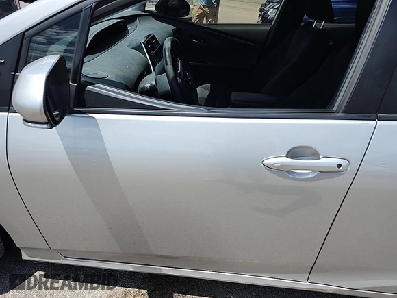 2021 Toyota Prius L Eco with VIN JTDKAMFU4M3144050, listed as a IAAI auction lot 42774220 with 173,180 mi miles and . Bid and sale history available at DreamBid. Image 24.