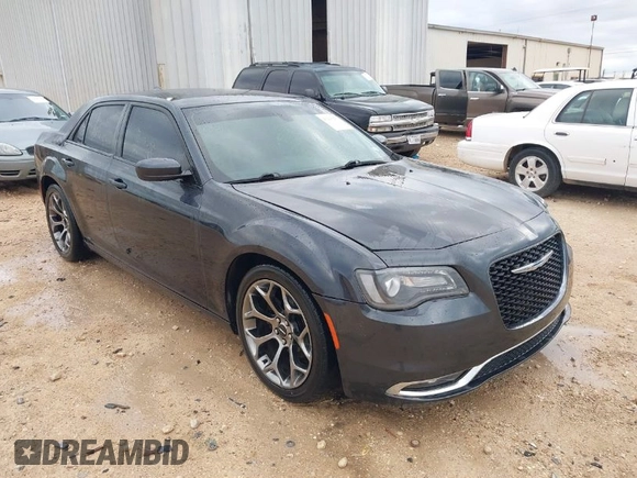 2018 Chrysler 300 with VIN 2C3CCABGXJH214404, listed as a IAAI auction lot 41941275 with 165,289 mi miles. Bid and sale history available at carsss.com. Image 1.