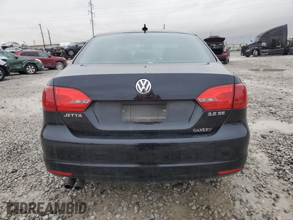 2012 Volkswagen Jetta SE with VIN 3VWDX7AJ9CM417564, listed as a Copart auction lot 77314634 with 235,196 mi miles and Salvage title. Bid and sale history available at DreamBid. Image 6.