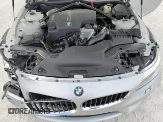 2016 BMW Z4 sDrive28i with VIN WBALL5C54G5A21231, listed as a Copart auction lot 89387225 with 30,765 mi miles and Salvage Title. Bid and sale history available at carsss.com. Image 11.