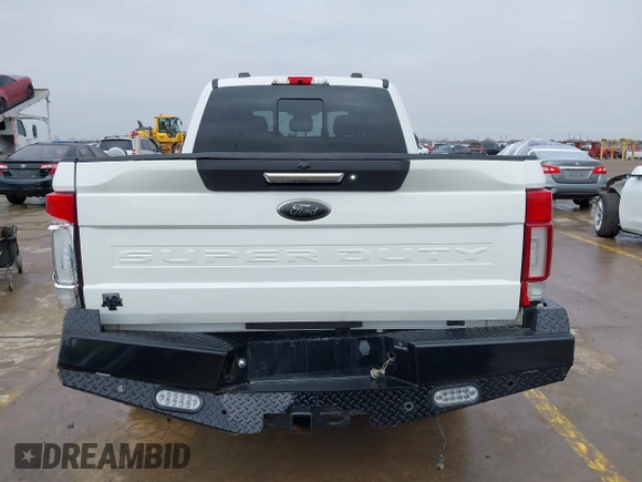 2020 Ford Super Duty F-250 SRW XL with VIN 1FT7W2BN1LEC69939, listed as a IAAI auction lot 41554902 with 112,559 mi miles. Bid and sale history available at carsss.com. Image 17.
