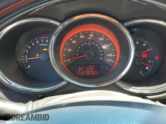 2013 Kia Sorento SX z VIN 5XYKW4A29DG382771, wystawiony jako Copart lot #55823745 z przebiegiem 279 700 mil mil oraz Szkoda całkowita • Salvage title. Historia ofert i sprzedaży dostępna na DreamBid. Obrazek 9.
