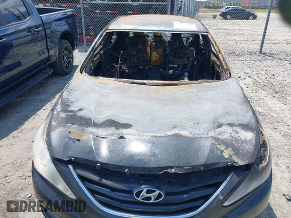 2013 Hyundai Sonata GLS with VIN 5NPEB4AC2DH566458, listed as a IAAI auction lot 42041566 with Not Provided miles and . Bid and sale history available at carsss.com. Image 6.