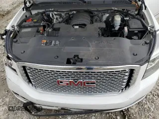 2015 GMC Yukon Denali with VIN 1GKS1CKJ1FR526594, listed as a Copart auction lot 46524205 with 99,095 mi miles and Salvage Title. Bid and sale history available at carsss.com. Image 13.